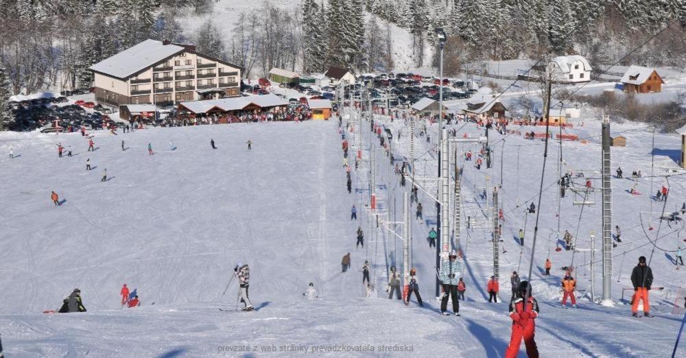 Ski Apartman Sajmon So Saunou 마코프 외부 사진